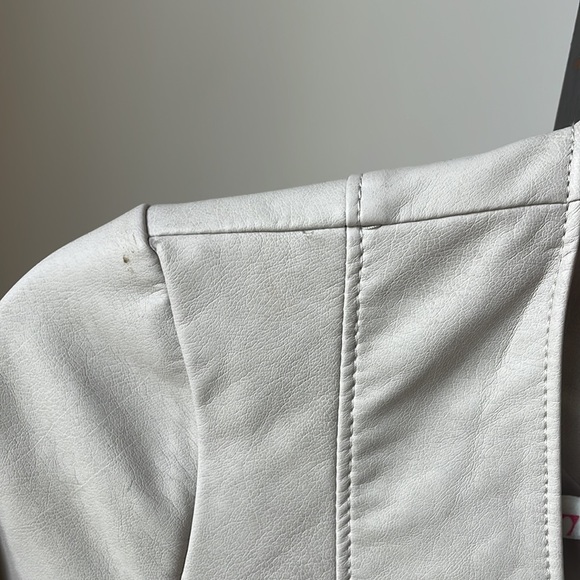 Dynamite XS beige jacket - Picture 3 of 3